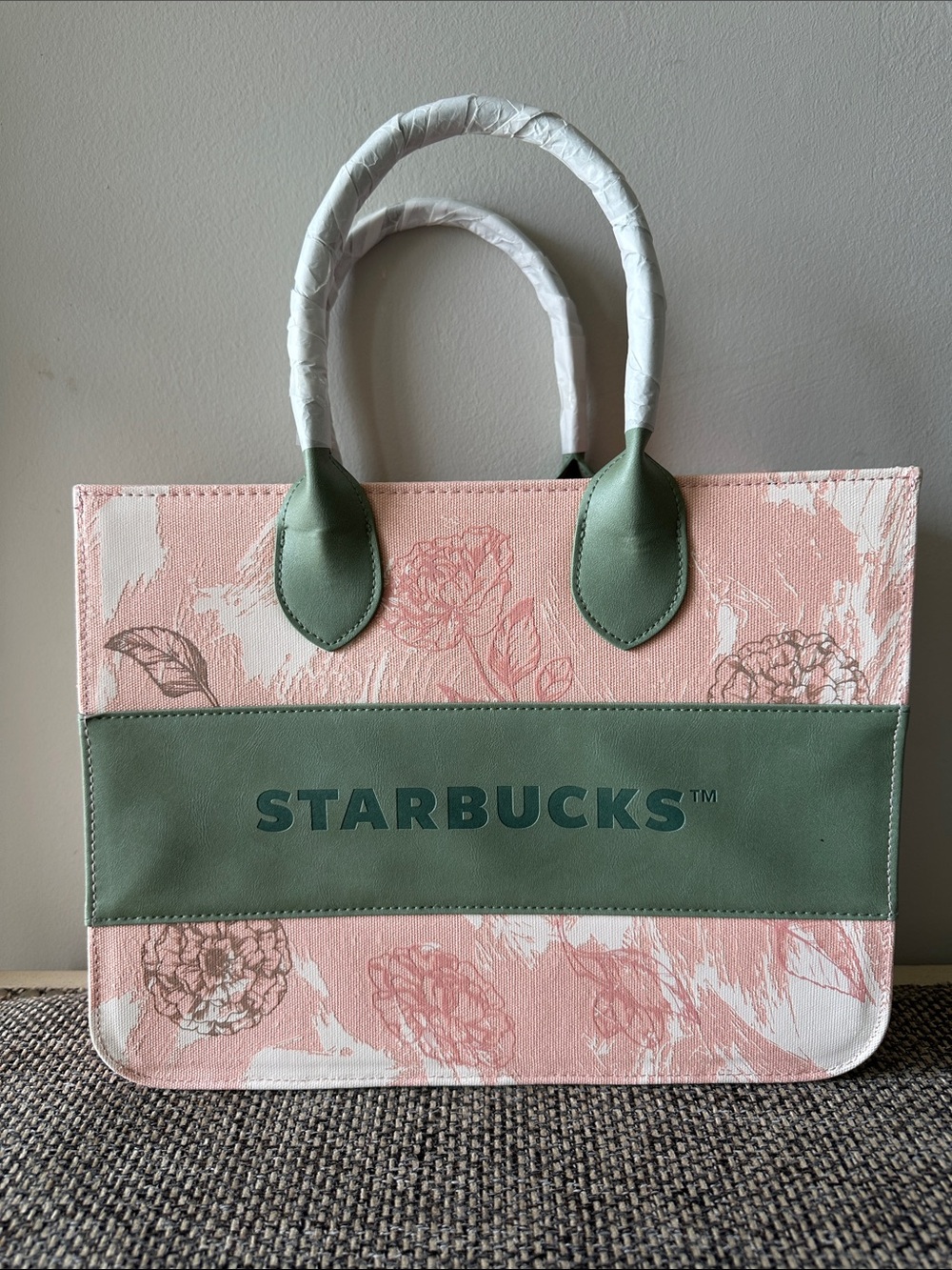 Starbucks Pink Floral Tote with Green Logo Band - Picture 3 of 5